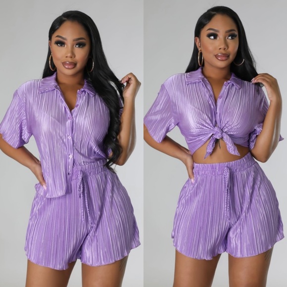 🆕Plisse top and short set in lavender - Picture 3 of 9